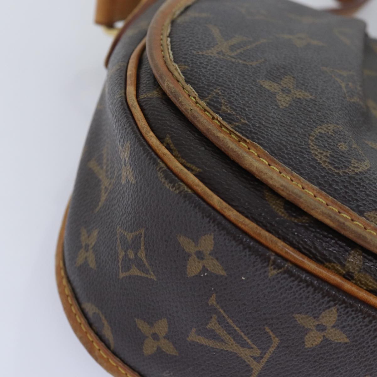 LOUIS VUITTON Monogram Menilmontant PM Shoulder Bag M40474 LV Auth 78028