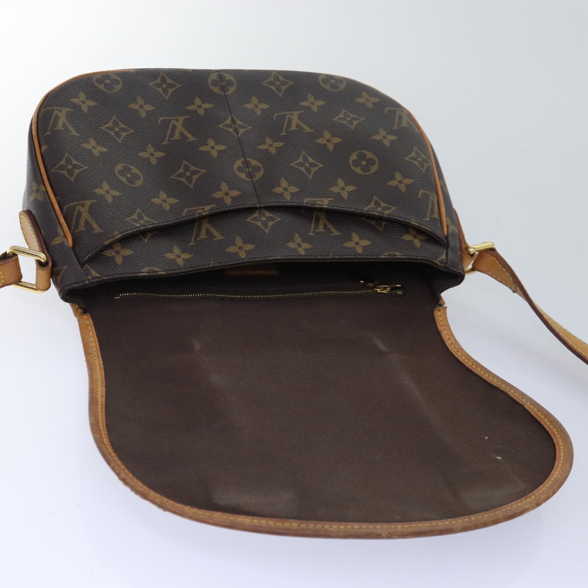 LOUIS VUITTON Monogram Menilmontant PM Shoulder Bag M40474 LV Auth 78028