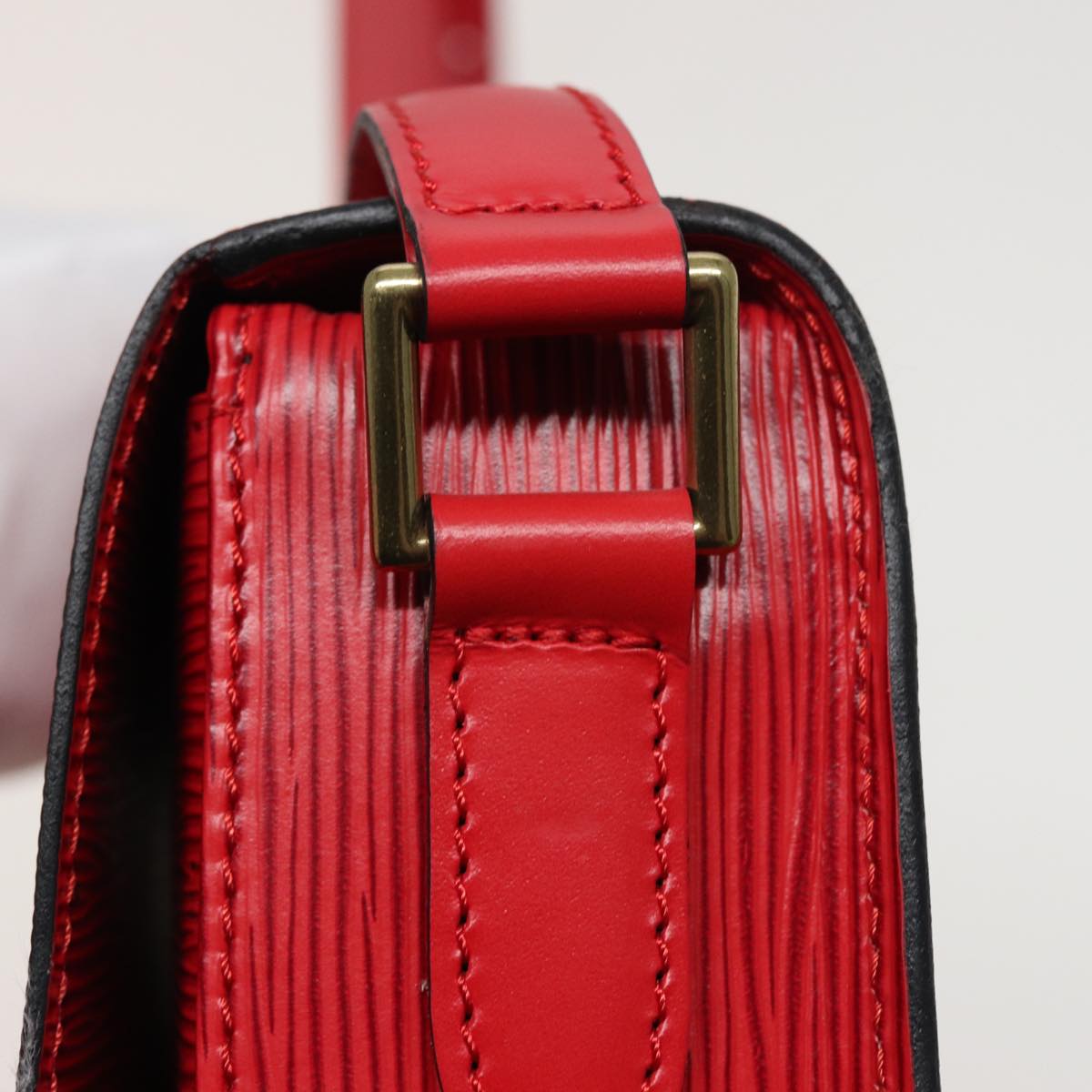 LOUIS VUITTON Epi Saint Cloud GM Shoulder Bag Red M52197 LV Auth 78032