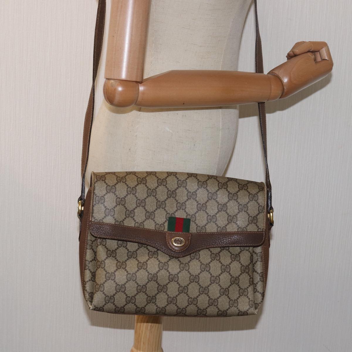 GUCCI GG Supreme Web Sherry Line Shoulder Bag PVC Beige 904 02 084 Auth 78097