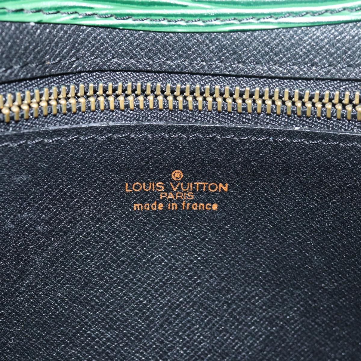 LOUIS VUITTON Epi Montaigne 27 Clutch Bag Green M52654 LV Auth 78110