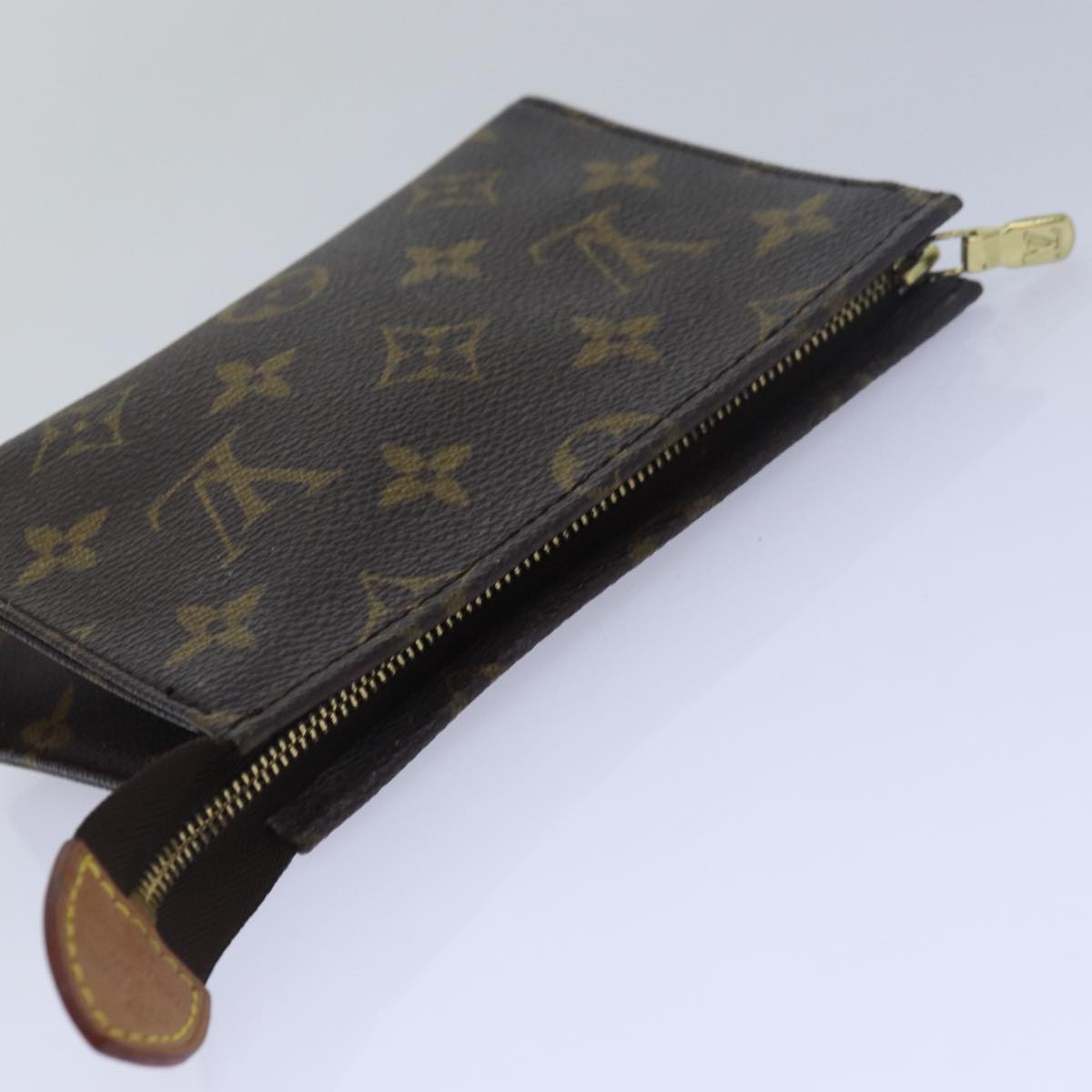 LOUIS VUITTON Monogram Poche Toilette 15 Pouch M47546 LV Auth 78116