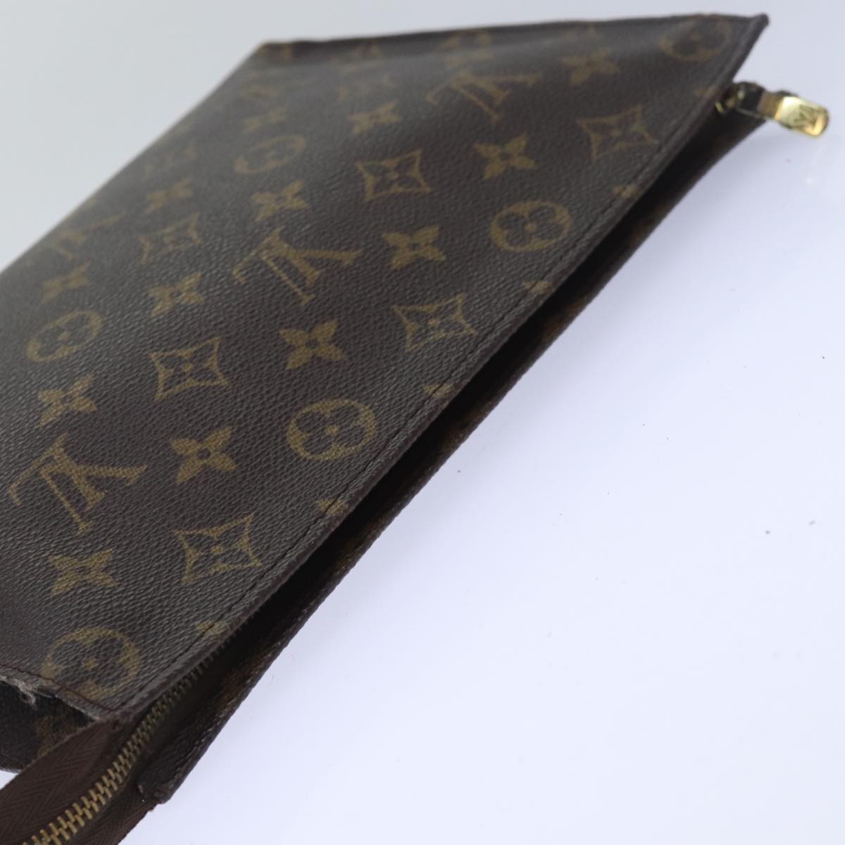 LOUIS VUITTON Monogram Poche Toilette 26 Pouch M47542 LV Auth 78126