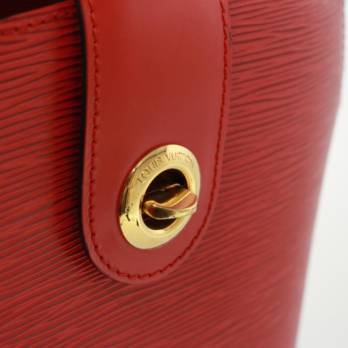 LOUIS VUITTON Epi Cluny Shoulder Bag Red M52257 LV Auth 78157