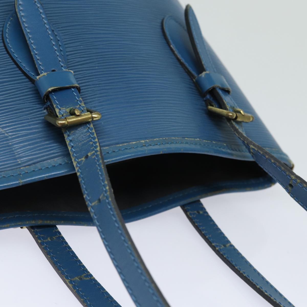 LOUIS VUITTON Epi Bucket PM Shoulder Bag Blue LV Auth 78158