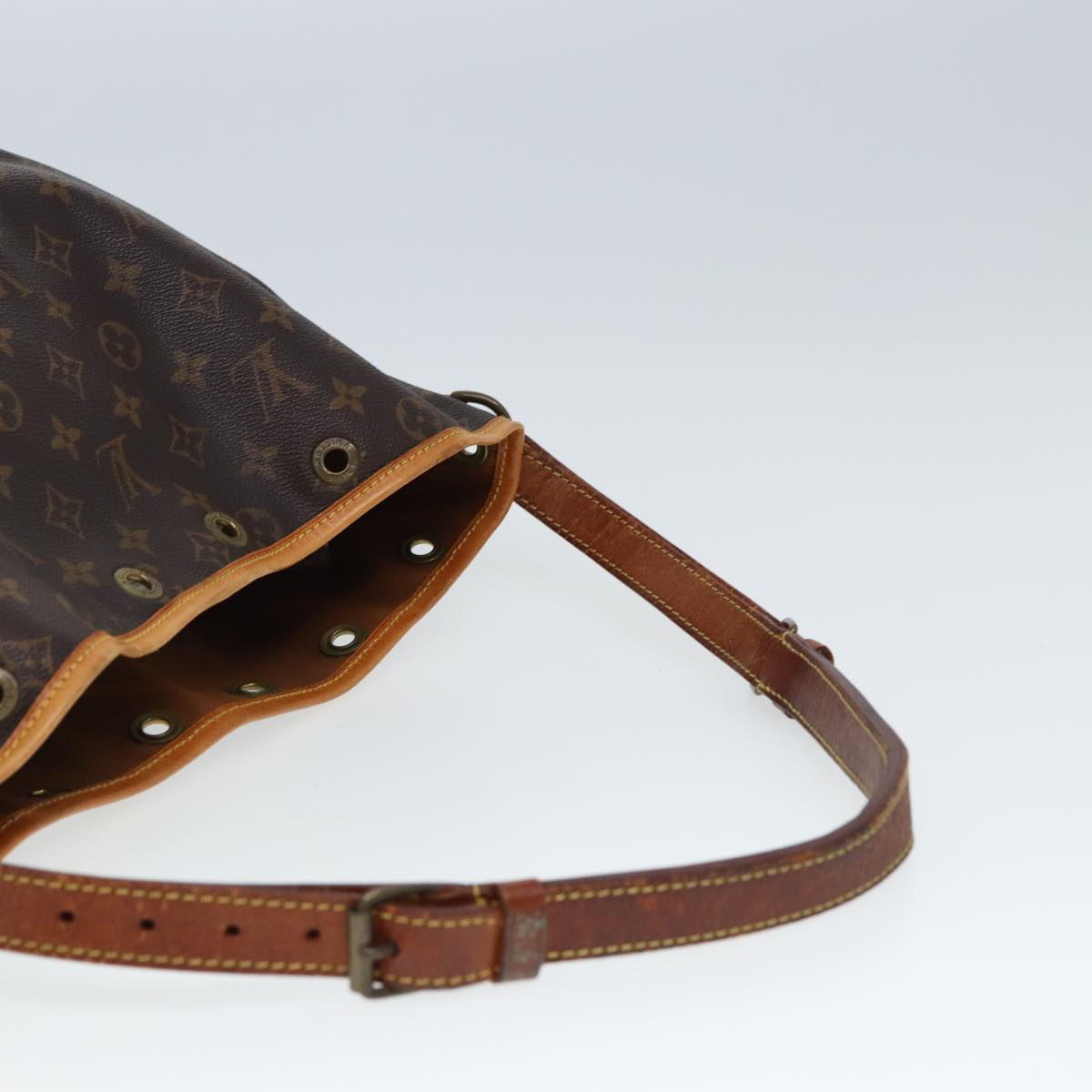 LOUIS VUITTON Monogram Noe Shoulder Bag M42224 LV Auth 78162