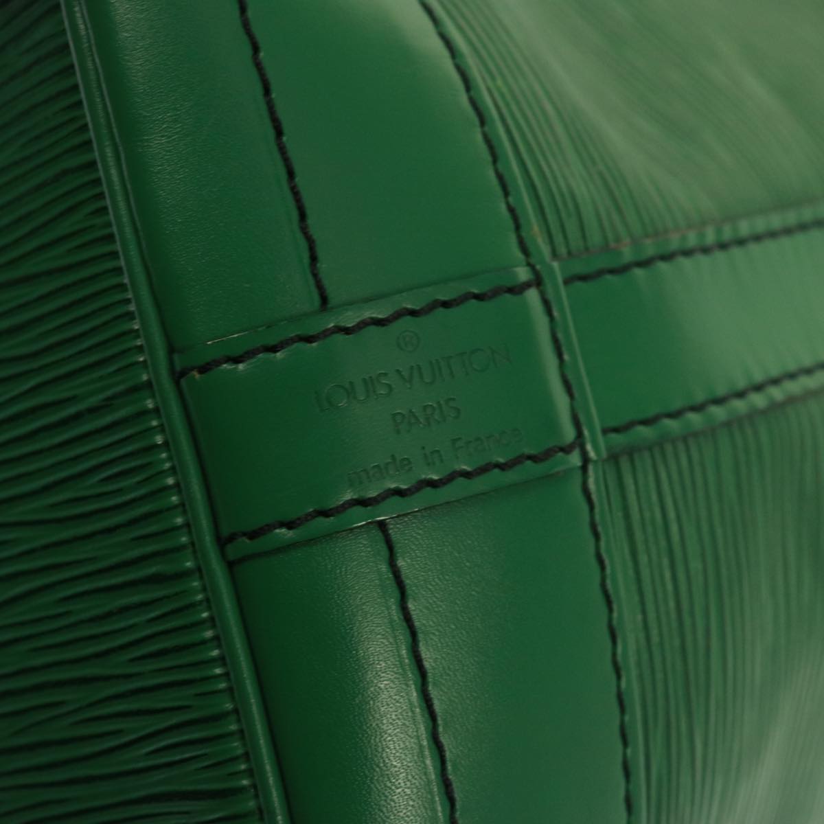 LOUIS VUITTON Epi Noe Shoulder Bag Green M44004 LV Auth 78192