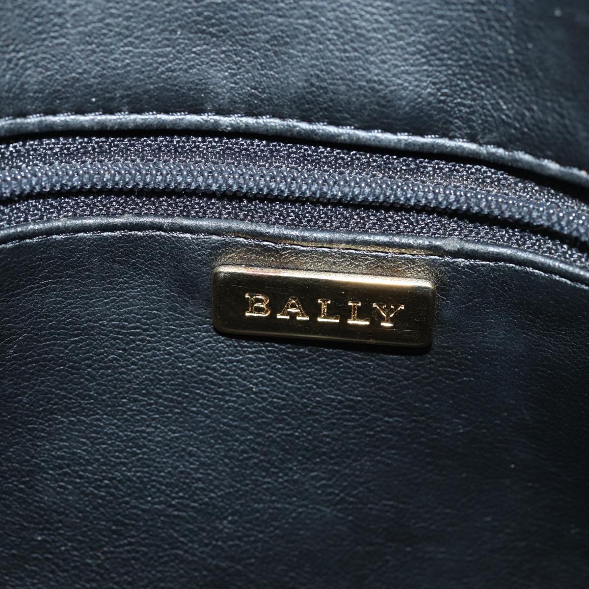 BALLY Chain Shoulder Bag Leather Green Auth 78289