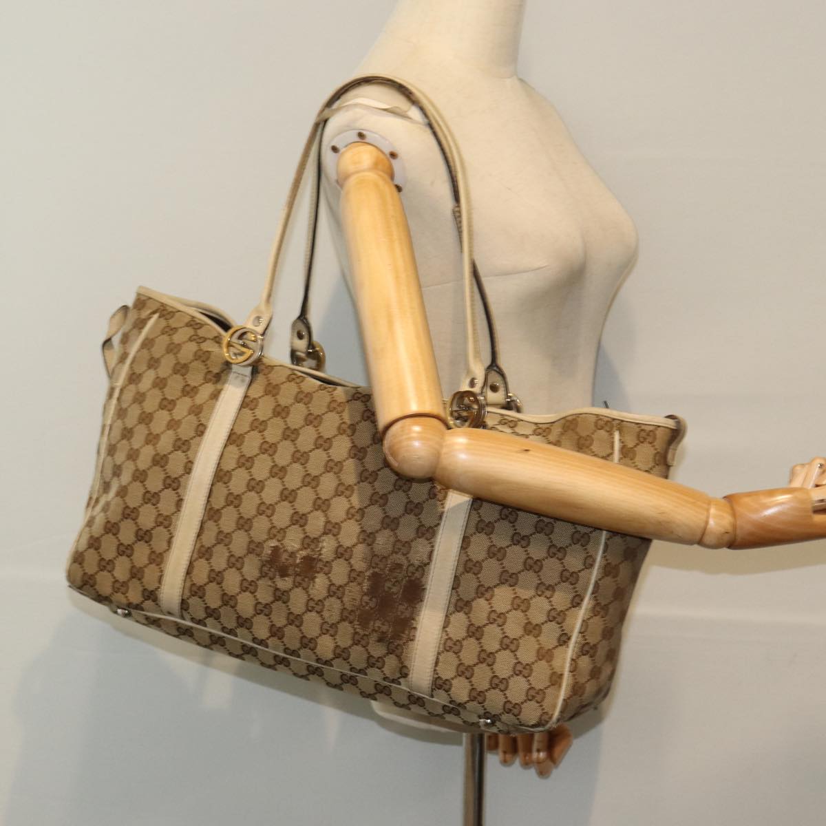 GUCCI GG Canvas Tote Bag Beige 232956 Auth 78299