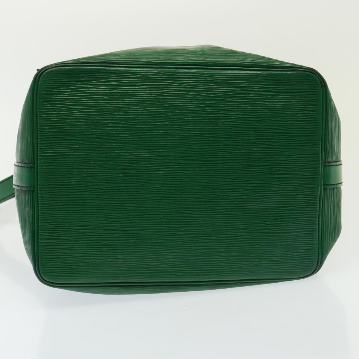 LOUIS VUITTON Epi Petit Noe Shoulder Bag Green M44104 LV Auth 78328