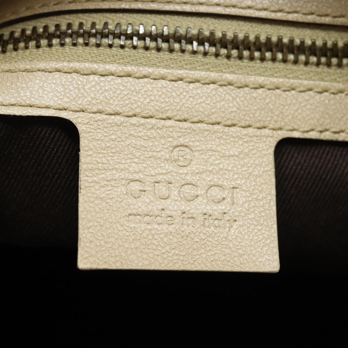 GUCCI GG Canvas Shoulder Bag Beige 109143 Auth 78342