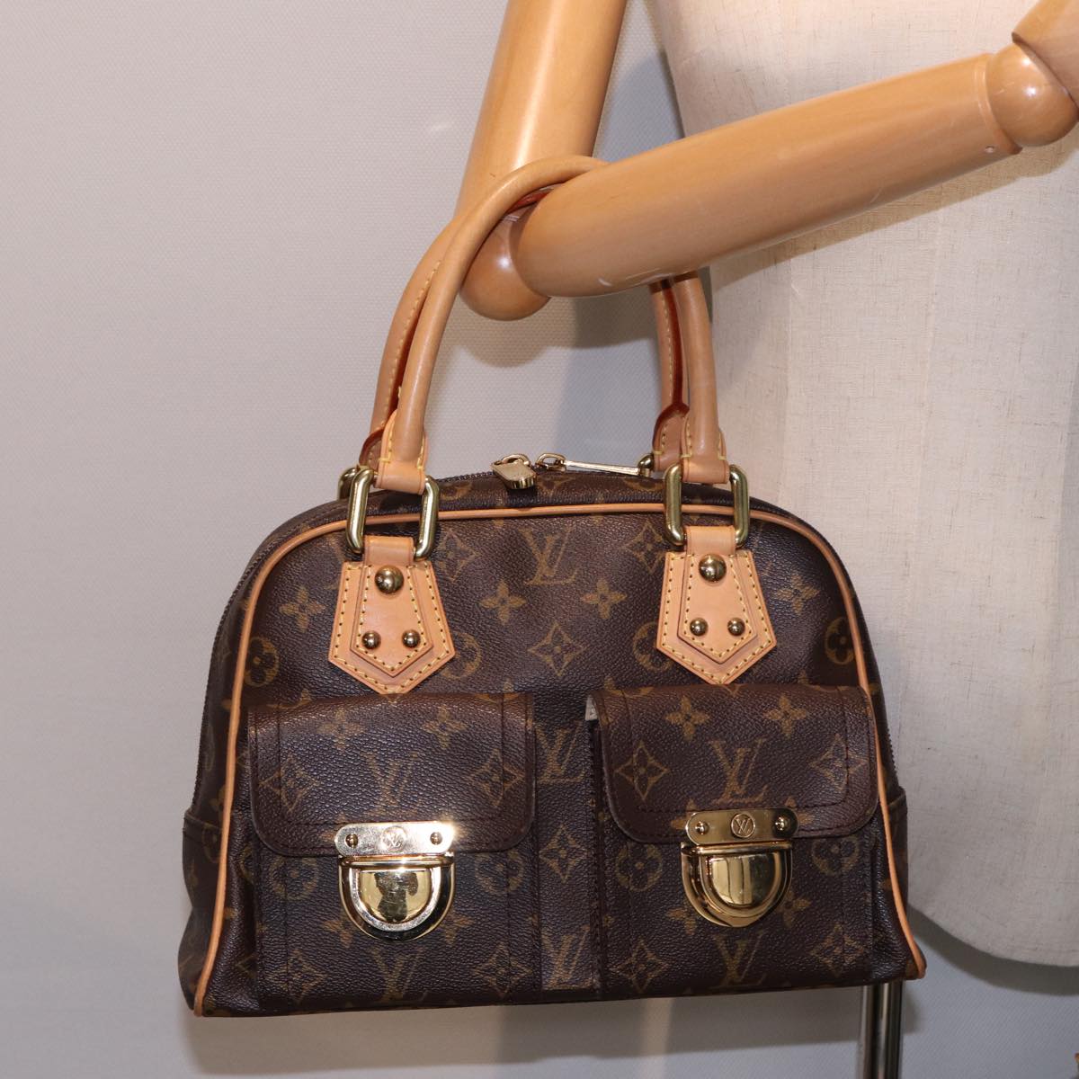 LOUIS VUITTON Monogram Manhattan PM Hand Bag M40026 LV Auth 78378