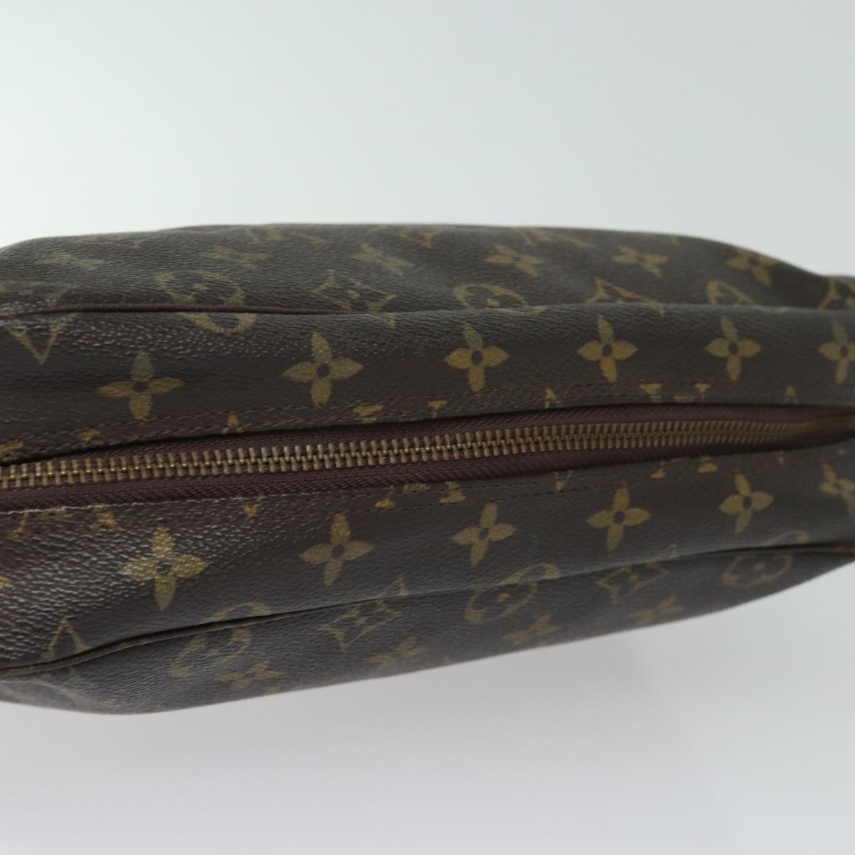 LOUIS VUITTON Monogram Trousse Toilette 28 Clutch Bag M47522 LV Auth 78383