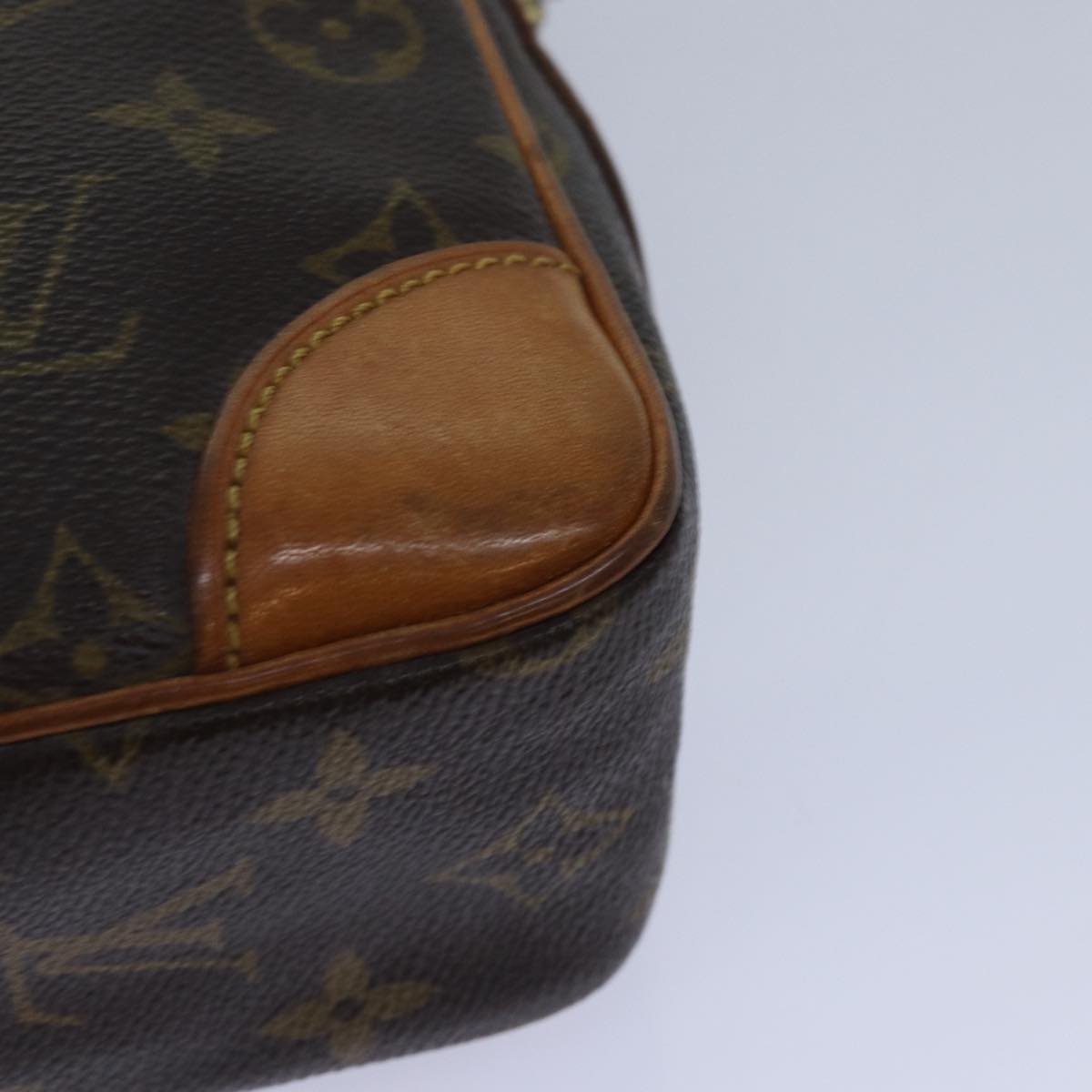 LOUIS VUITTON Monogram Compiegne 28 Clutch Bag M51845 LV Auth 78388