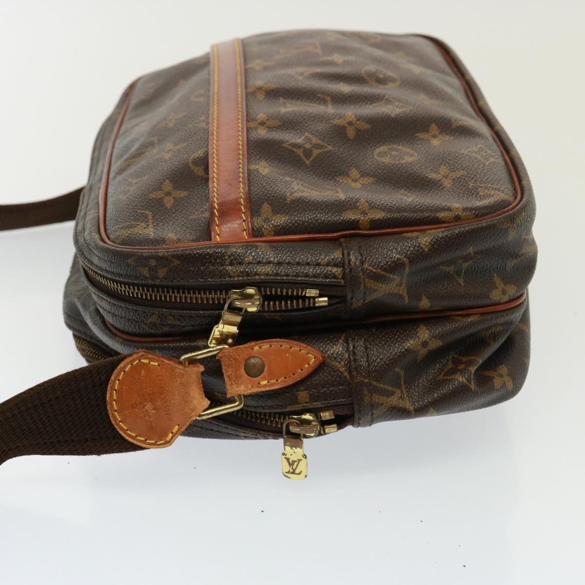 LOUIS VUITTON Monogram Reporter PM Shoulder Bag M45254 LV Auth 78389