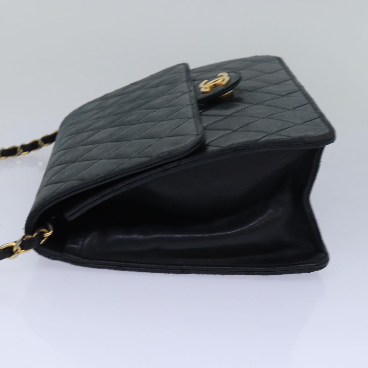 CHANEL Matelasse Chain Shoulder Bag Lamb Skin Black CC Auth 78408