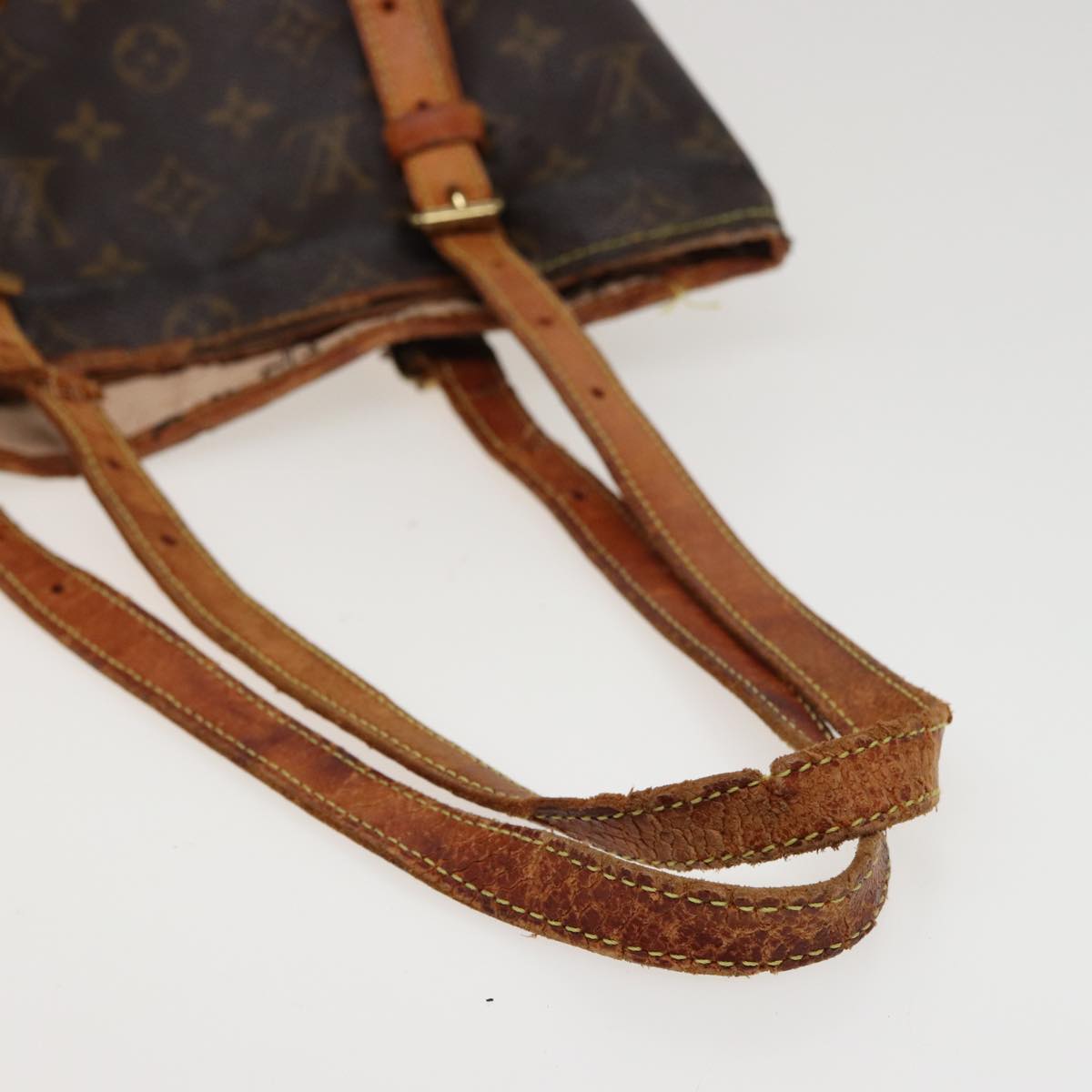 LOUIS VUITTON Monogram Bucket GM Shoulder Bag M42236 LV Auth 78414