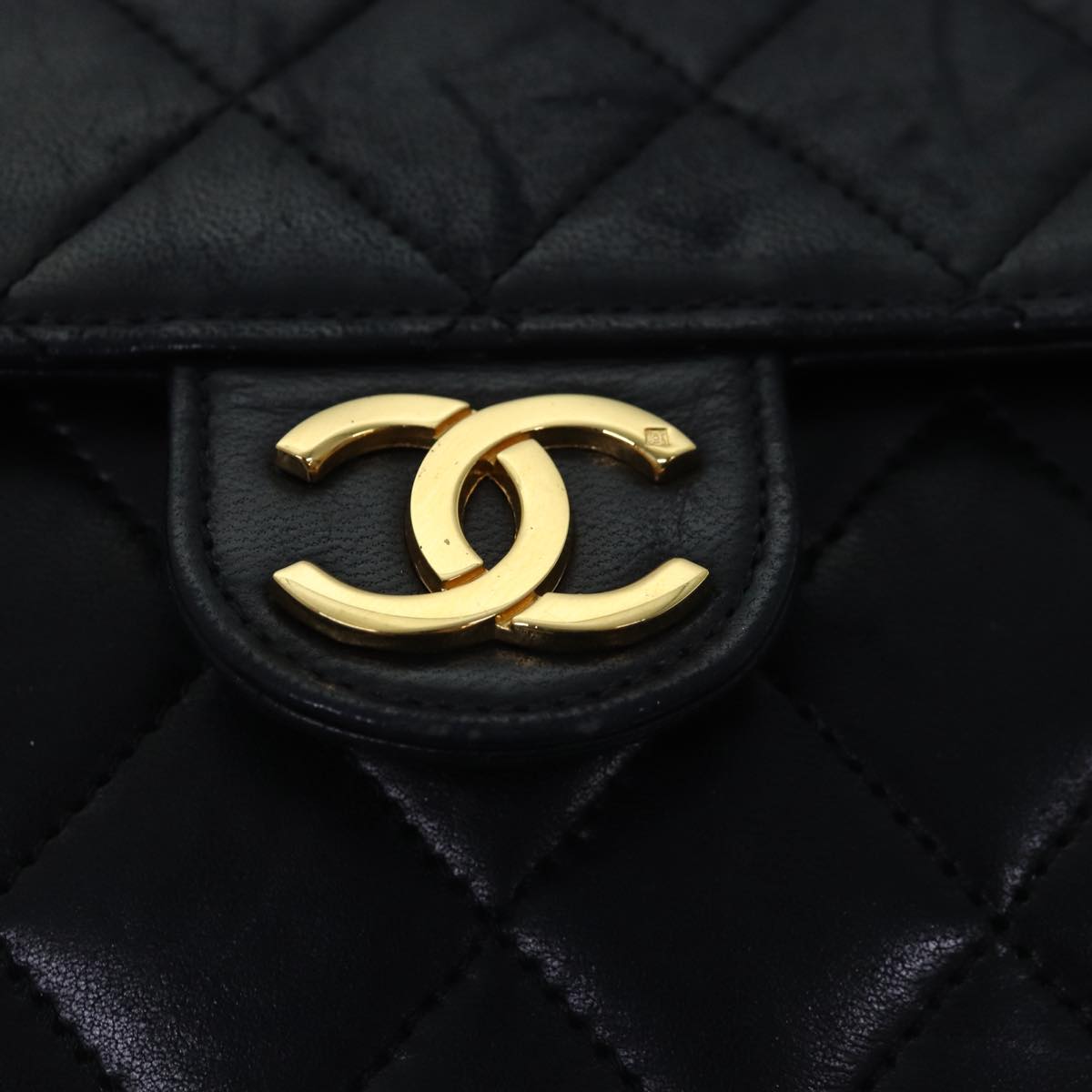 CHANEL Matelasse Chain Shoulder Bag Lamb Skin Black CC Auth 78416