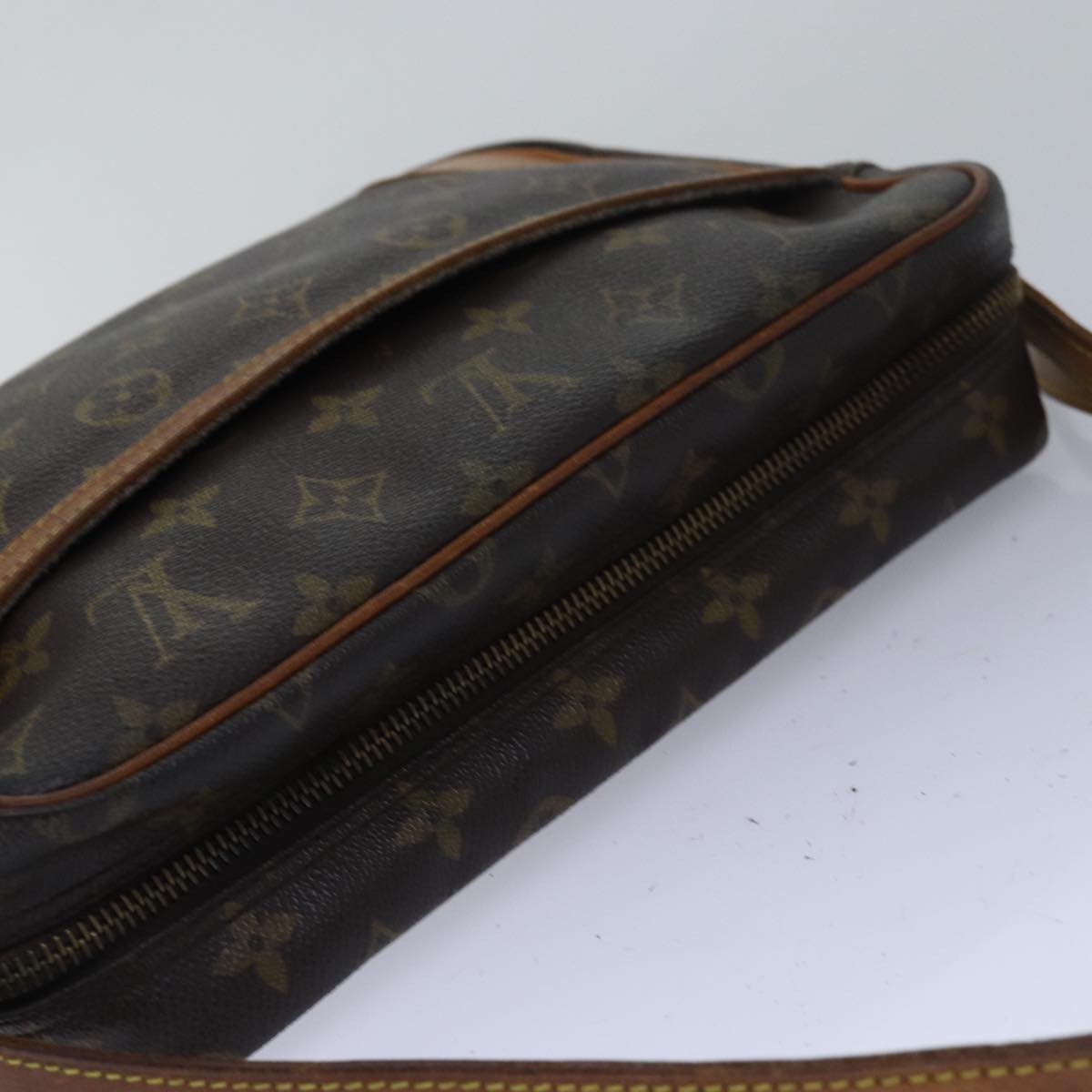 LOUIS VUITTON Monogram Trocadero 27 Shoulder Bag M51274 LV Auth 78492