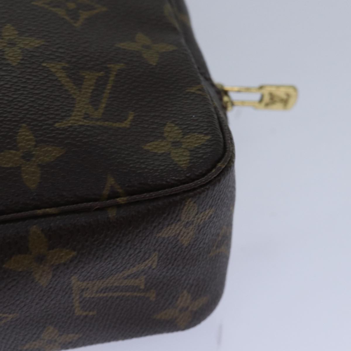 LOUIS VUITTON Monogram Trousse Toilette 23 Clutch Bag M47524 LV Auth 78495