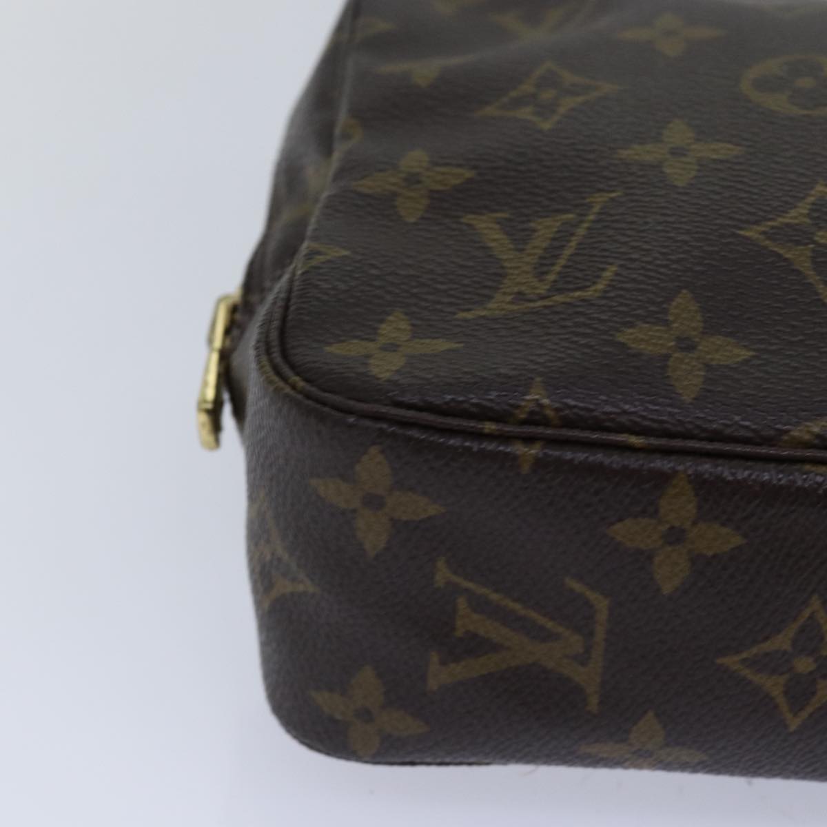 LOUIS VUITTON Monogram Trousse Toilette 23 Clutch Bag M47524 LV Auth 78495