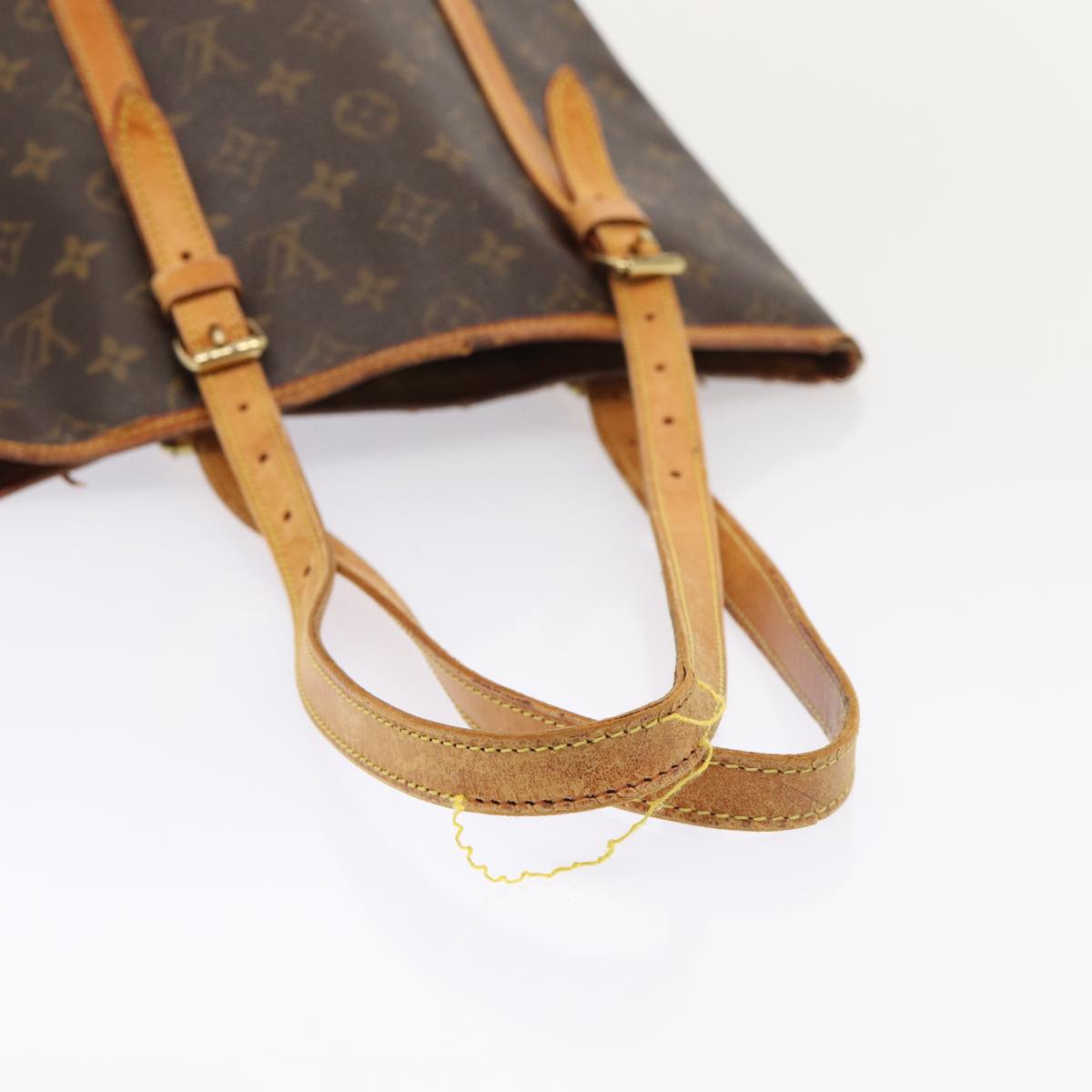 LOUIS VUITTON Monogram Bucket GM Shoulder Bag M42236 LV Auth 78586