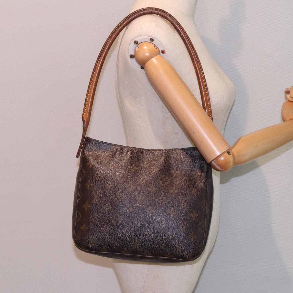 LOUIS VUITTON Monogram Looping MM Shoulder Bag M51146 LV Auth 78673