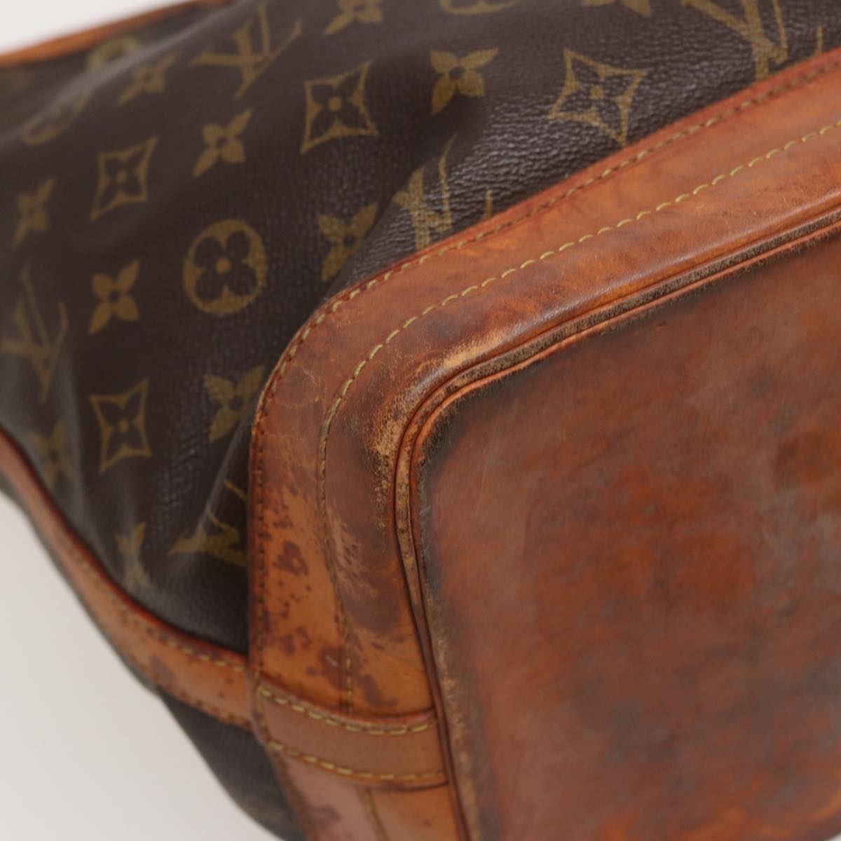 LOUIS VUITTON Monogram Noe Shoulder Bag M42224 LV Auth 78708