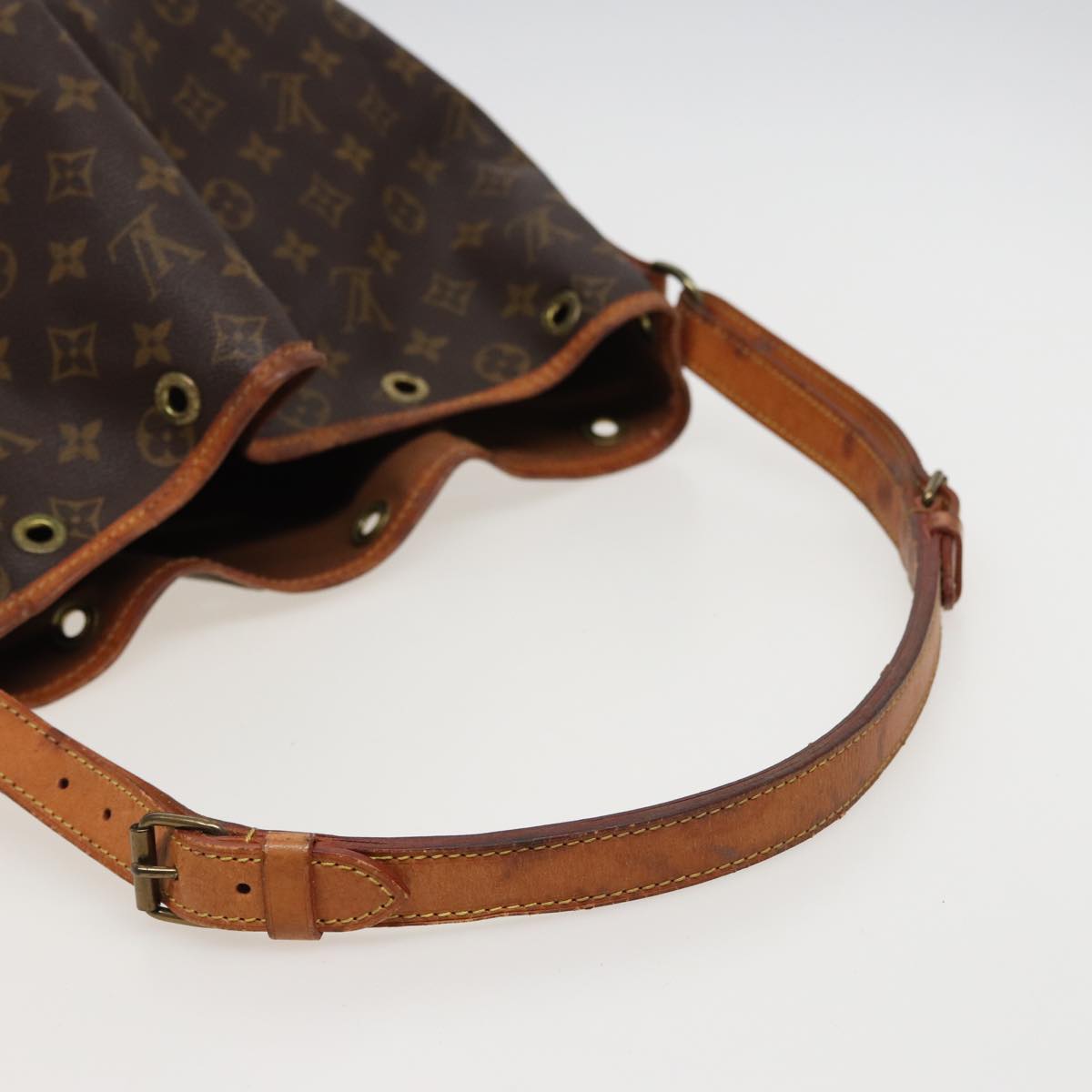 LOUIS VUITTON Monogram Noe Shoulder Bag M42224 LV Auth 78708