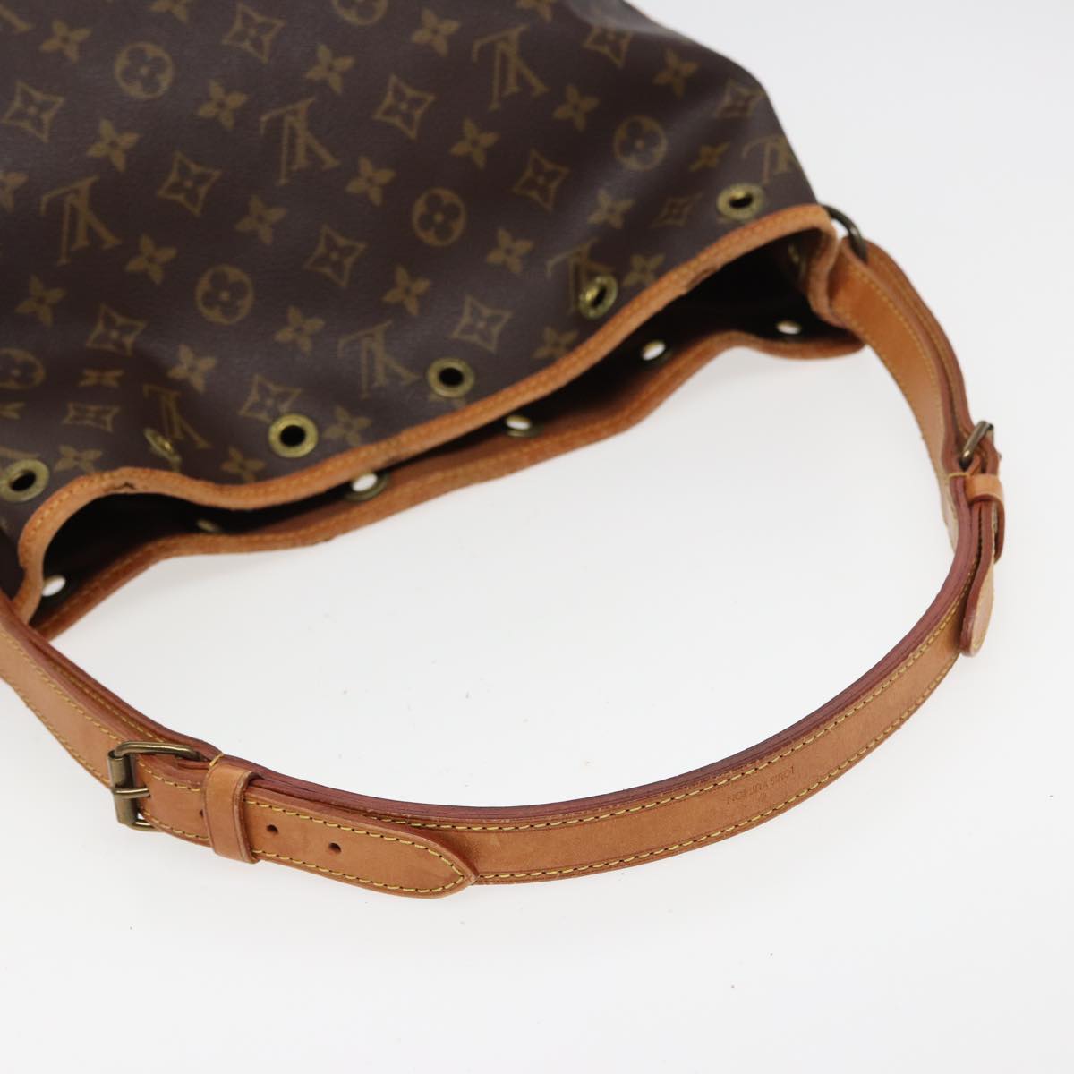 LOUIS VUITTON Monogram Petit Noe Shoulder Bag M42226 LV Auth 78711