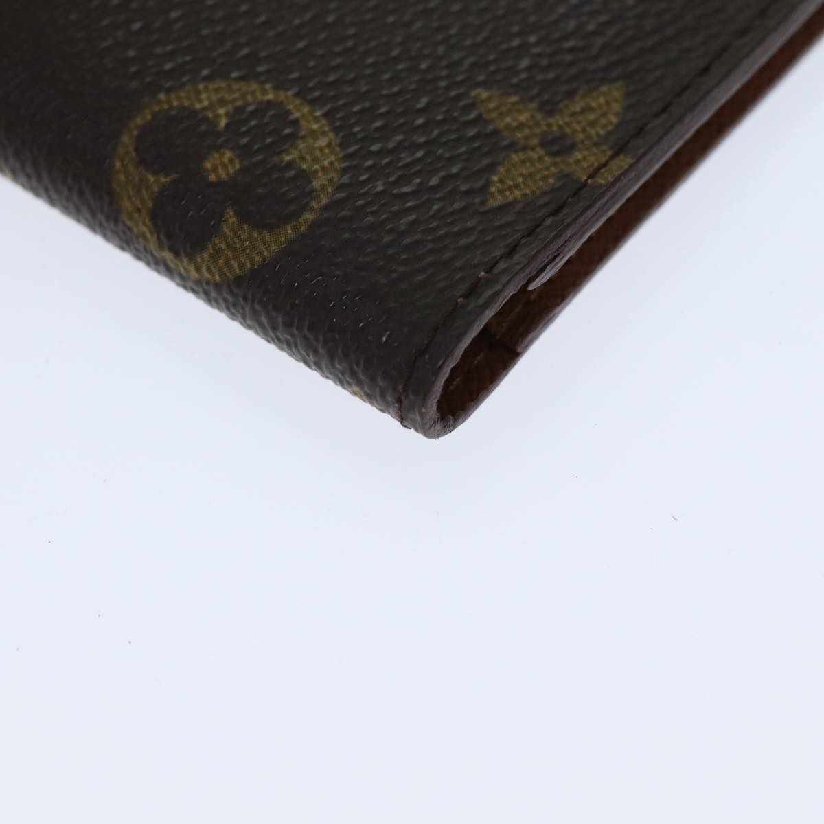 LOUIS VUITTON Monogram Couverture Passport Case M64502 LV Auth 78885