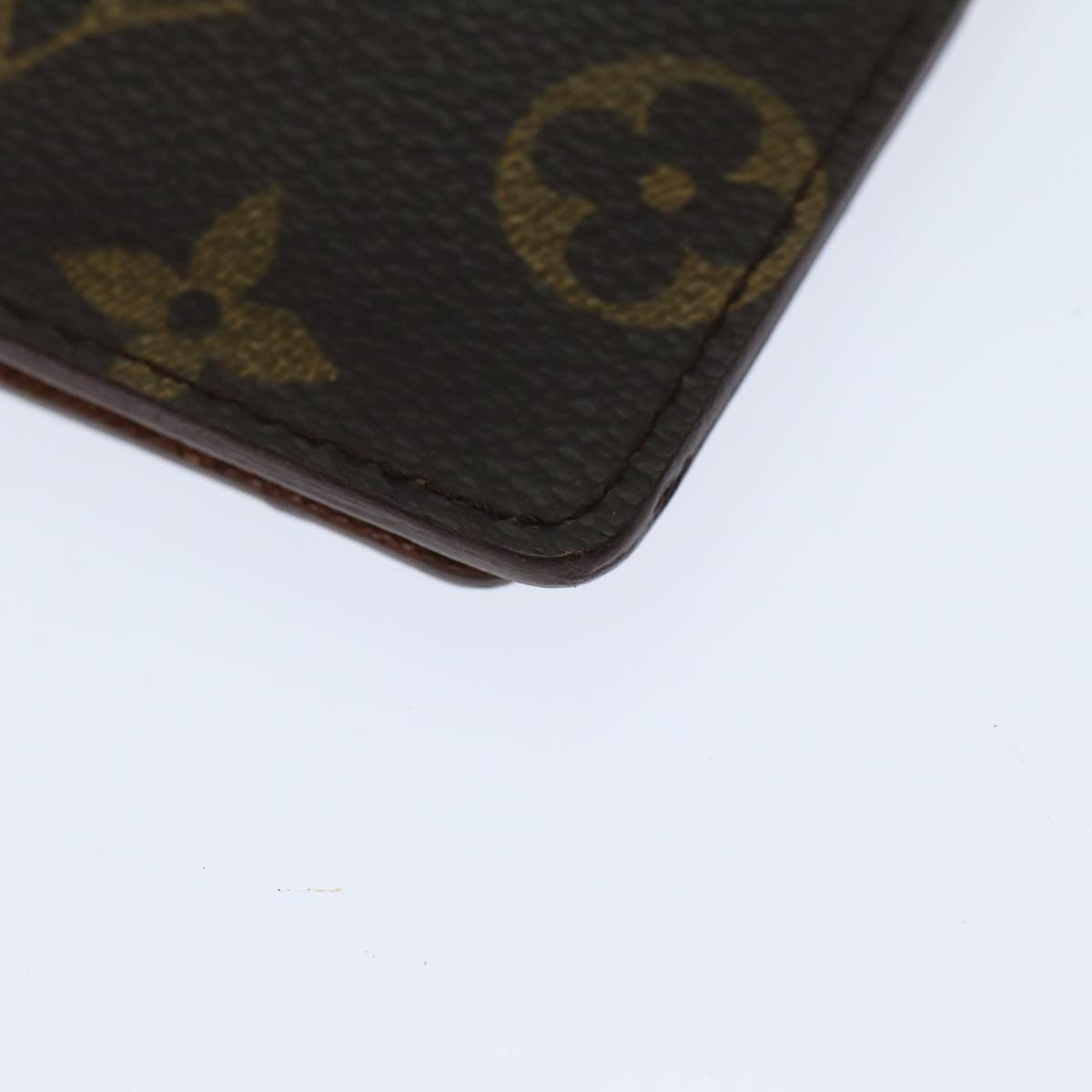 LOUIS VUITTON Monogram Couverture Passport Case M64502 LV Auth 78885