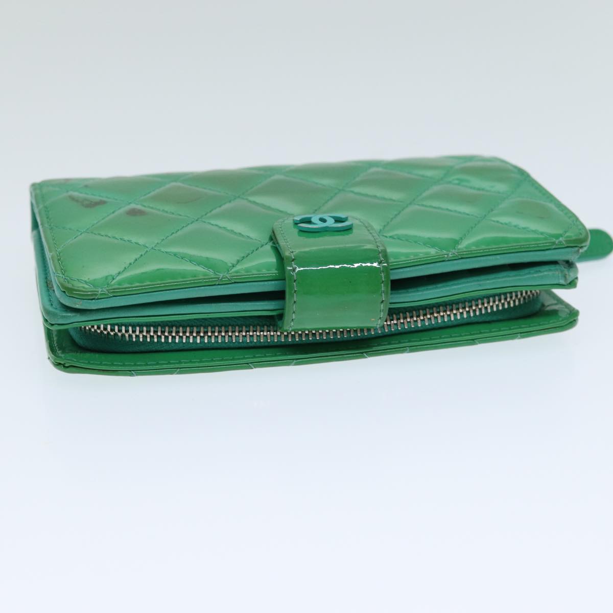 CHANEL Wallet Enamel Green CC Auth 78915