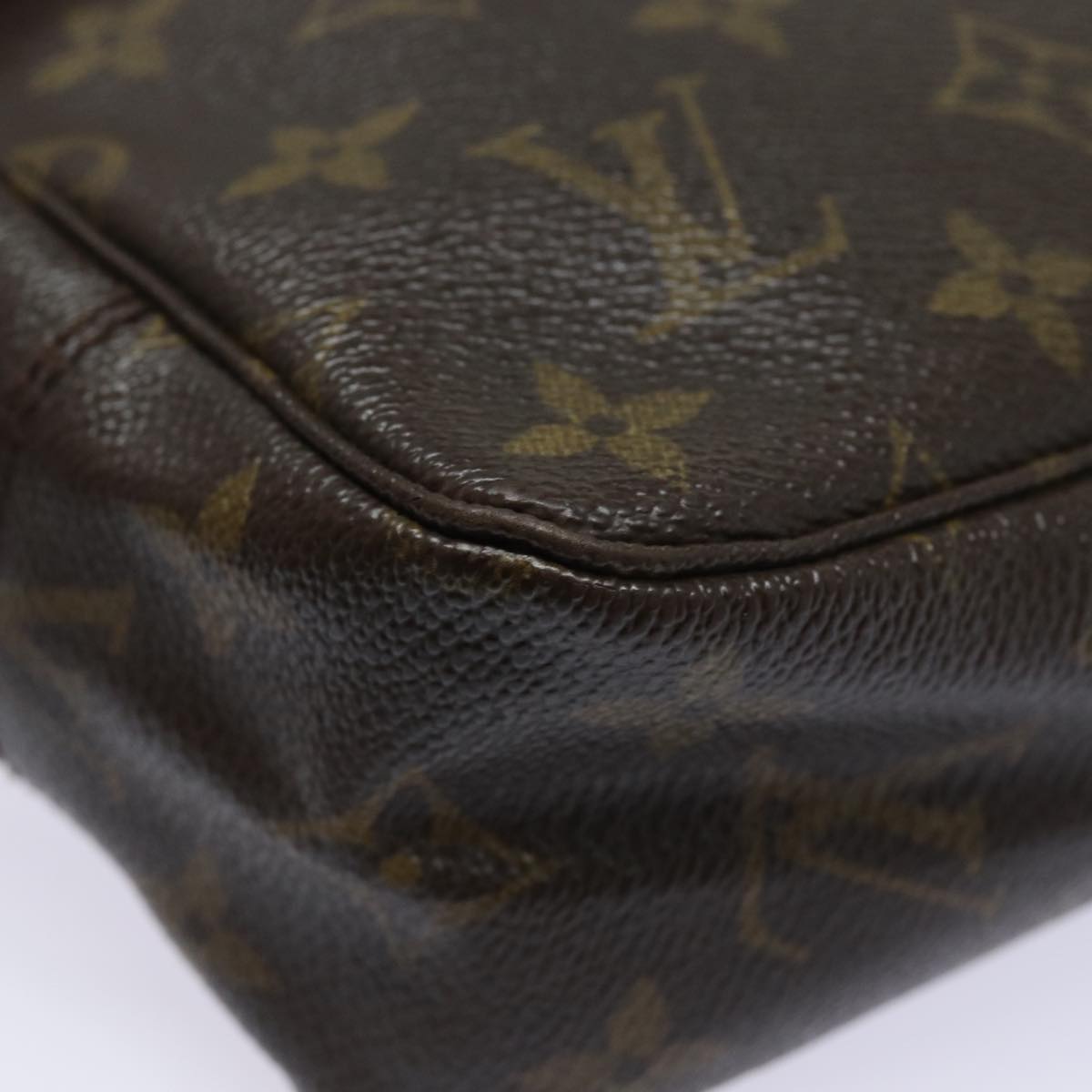 LOUIS VUITTON Monogram Trousse Toilette 23 Clutch Bag M47524 LV Auth 78927