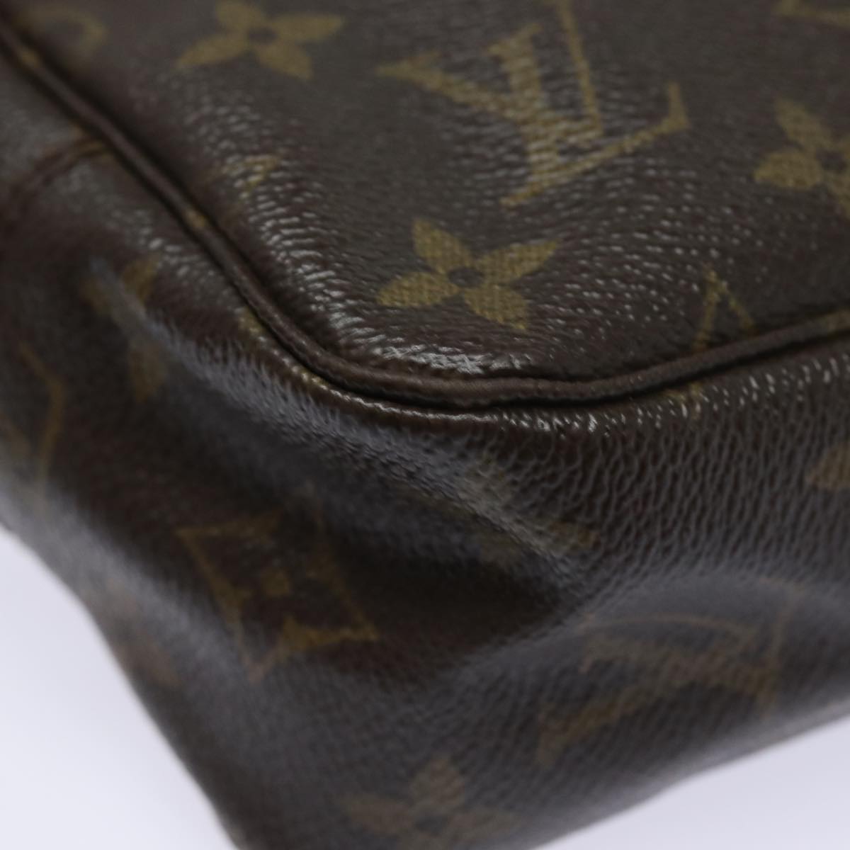 LOUIS VUITTON Monogram Trousse Toilette 23 Clutch Bag M47524 LV Auth 78927