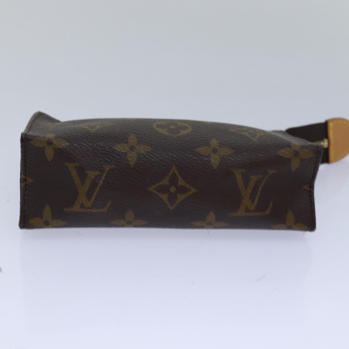 LOUIS VUITTON Monogram Poche Toilette 15 Pouch M47546 LV Auth 78953