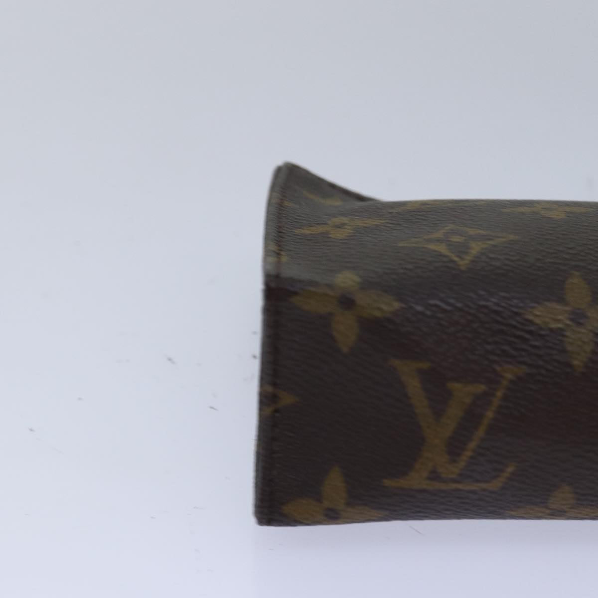 LOUIS VUITTON Monogram Poche Toilette 15 Pouch M47546 LV Auth 78953