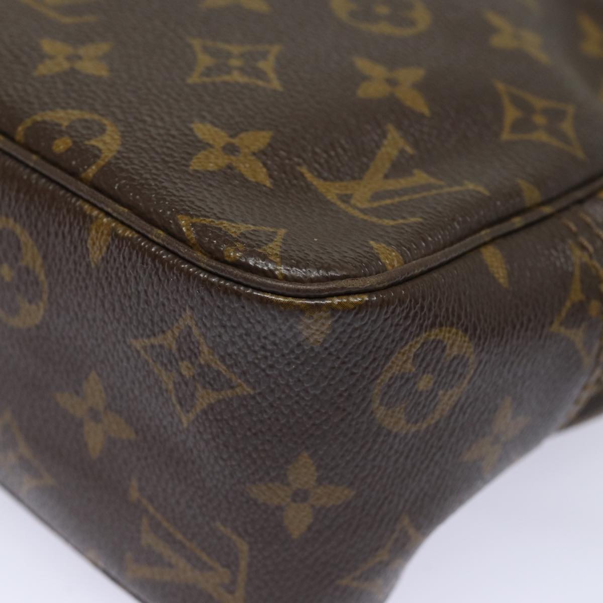 LOUIS VUITTON Monogram Trousse Toilette 28 Clutch Bag M47522 LV Auth 78971