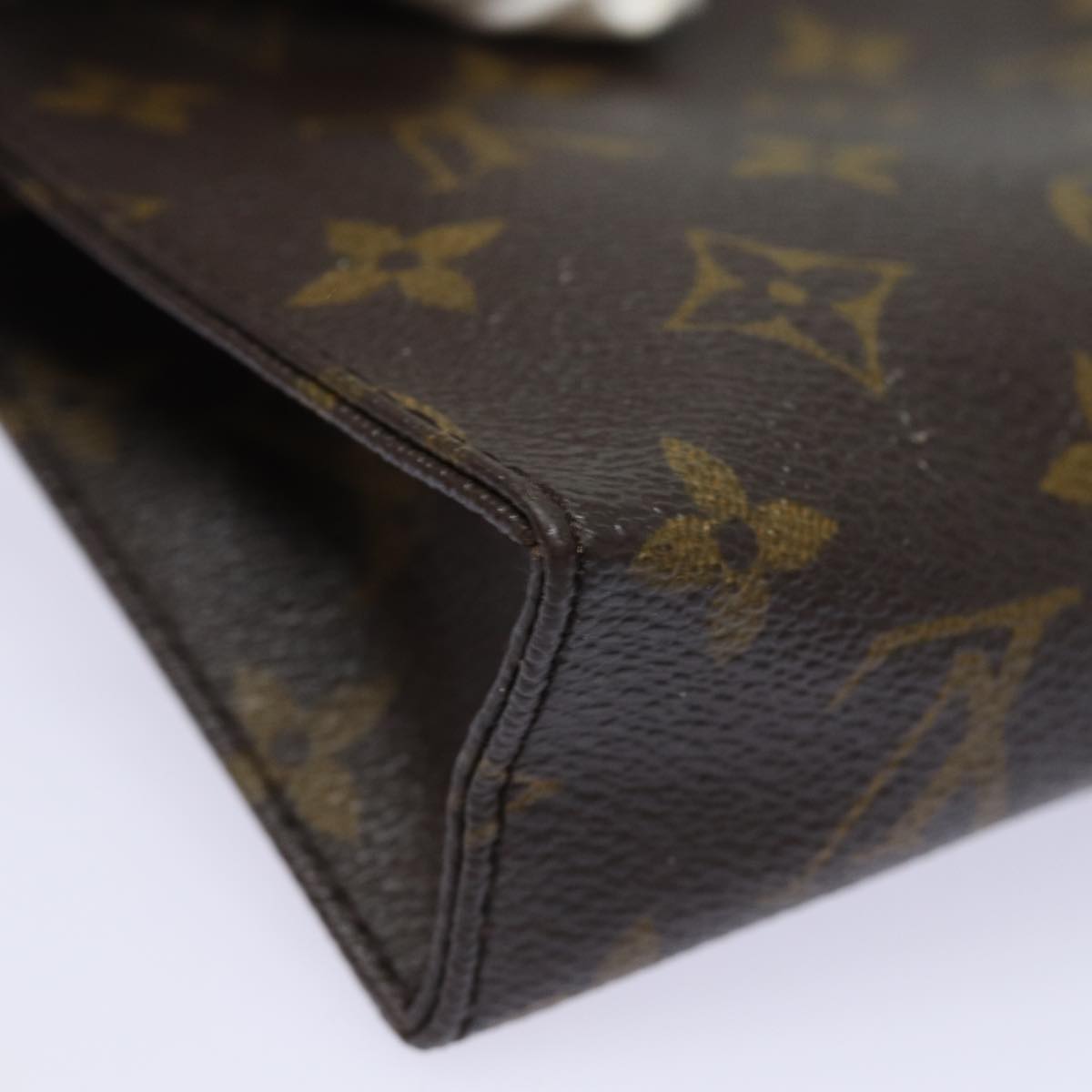 LOUIS VUITTON Monogram Poche Toilette 15 Pouch M47546 LV Auth 78976