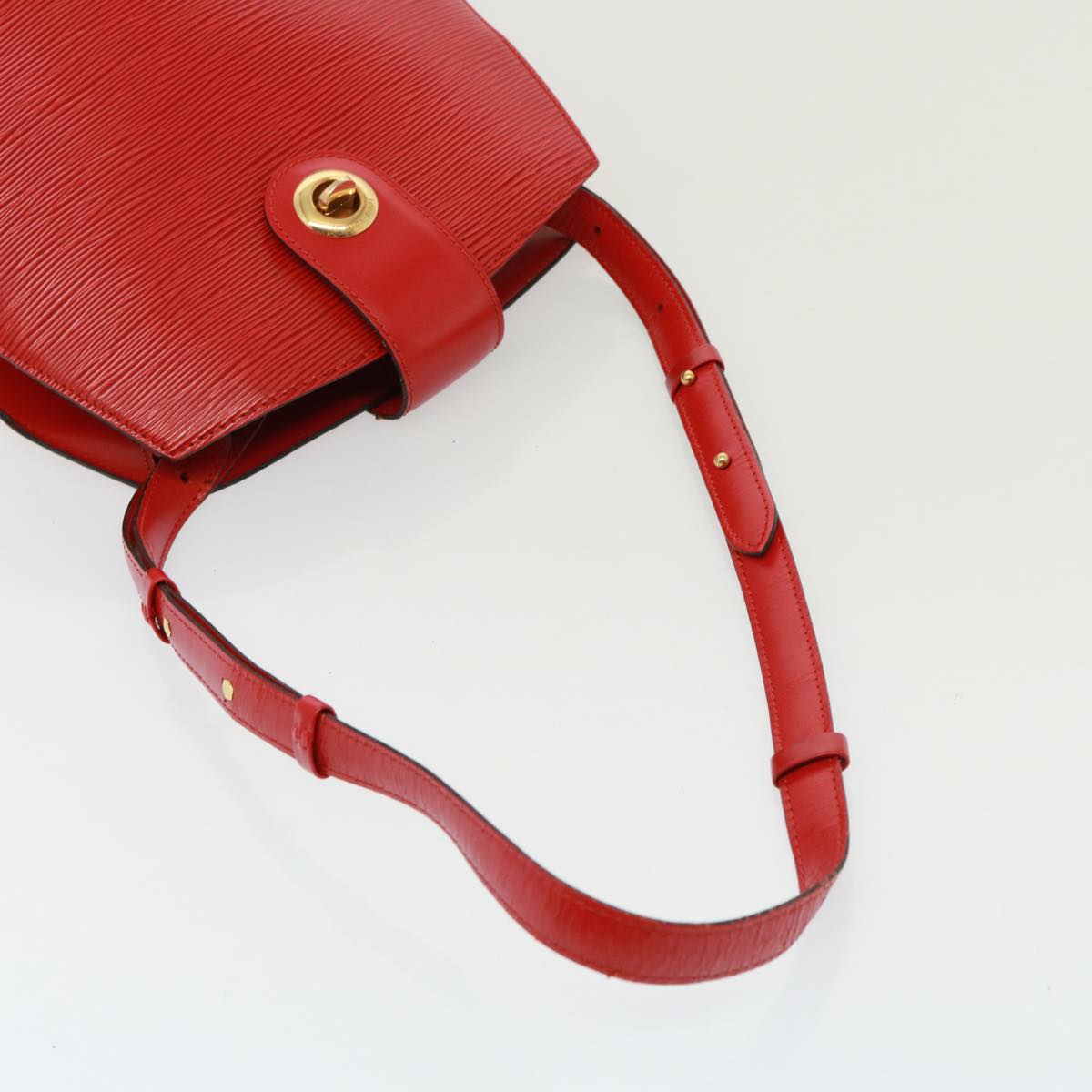 LOUIS VUITTON Epi Cluny Shoulder Bag Red M52257 LV Auth 79051