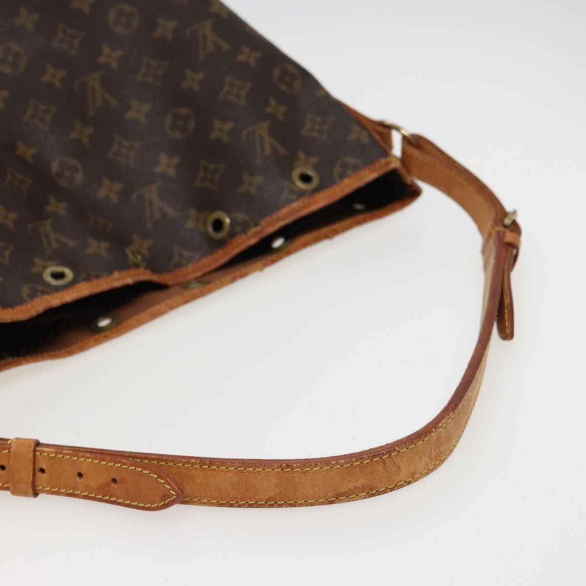 LOUIS VUITTON Monogram Noe Shoulder Bag M42224 LV Auth 79074