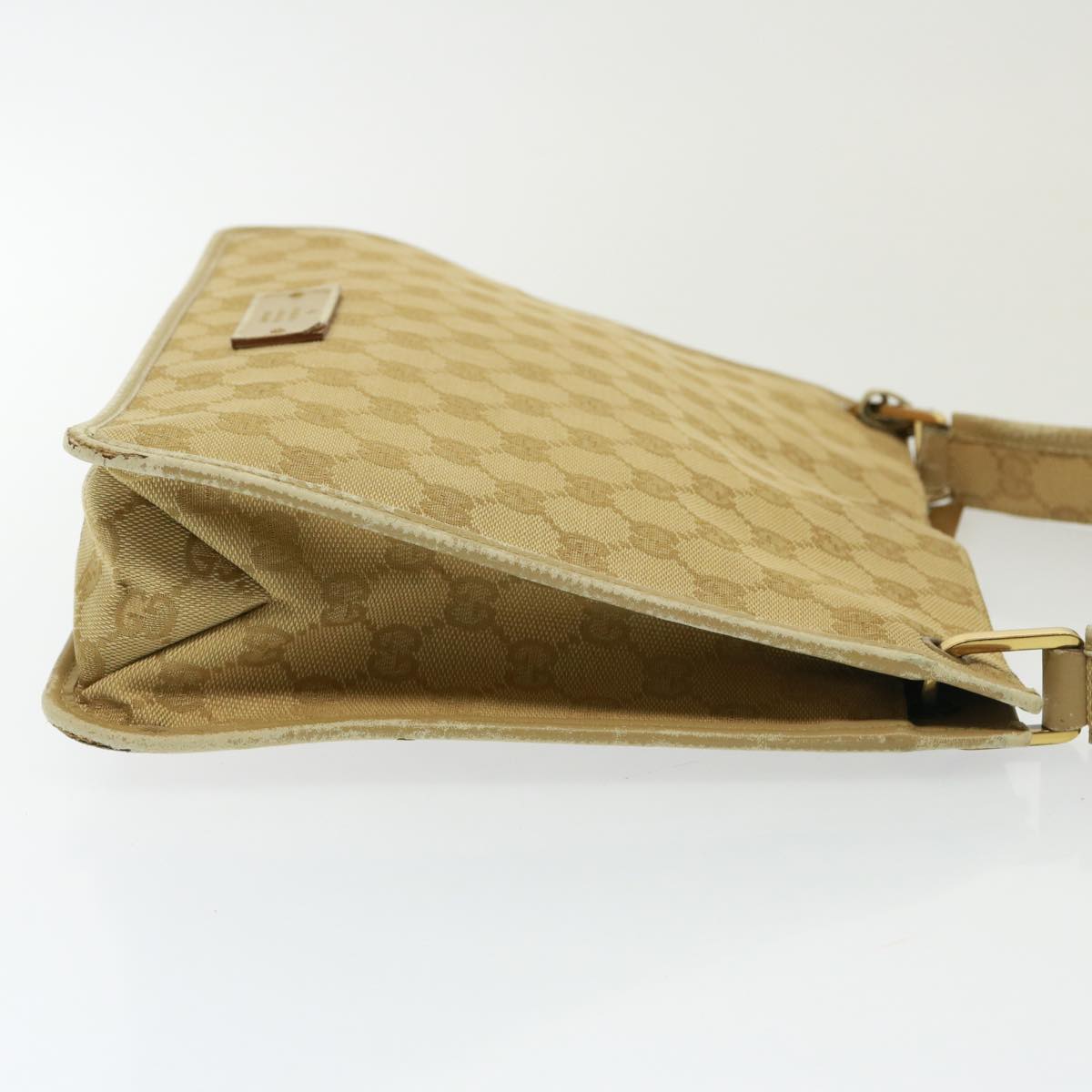 GUCCI GG Canvas Shoulder Bag Beige 91762 Auth 79100