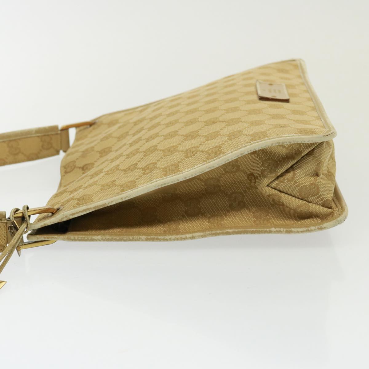 GUCCI GG Canvas Shoulder Bag Beige 91762 Auth 79100