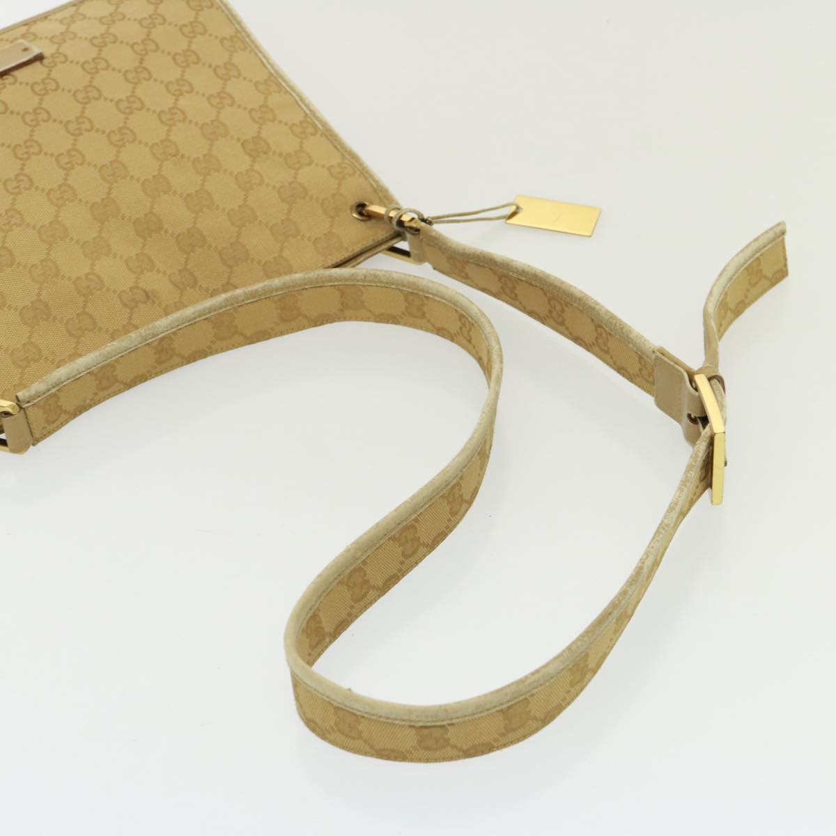 GUCCI GG Canvas Shoulder Bag Beige 91762 Auth 79100