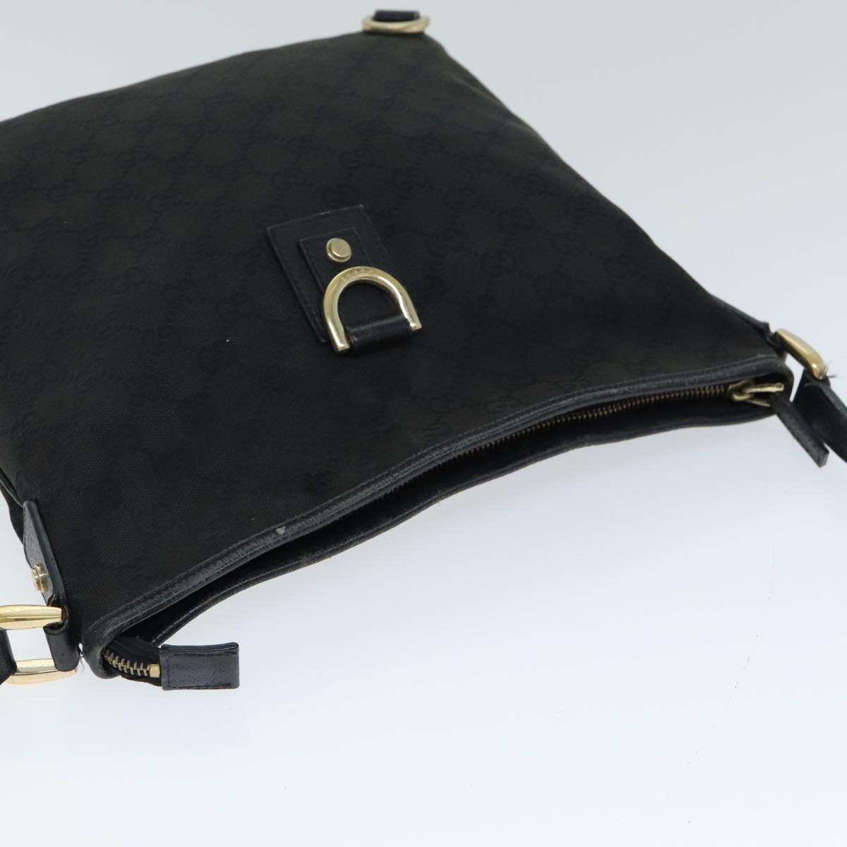 GUCCI GG Canvas Shoulder Bag Black 131326 Auth 79173