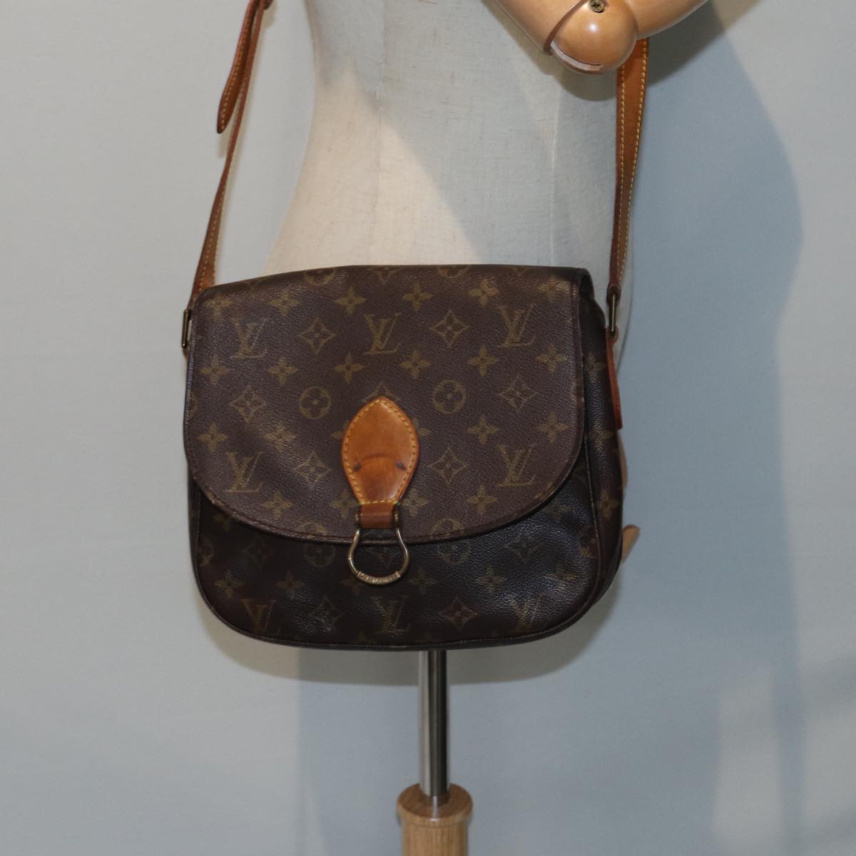 LOUIS VUITTON Monogram Saint Cloud GM Shoulder Bag M51242 LV Auth 79199