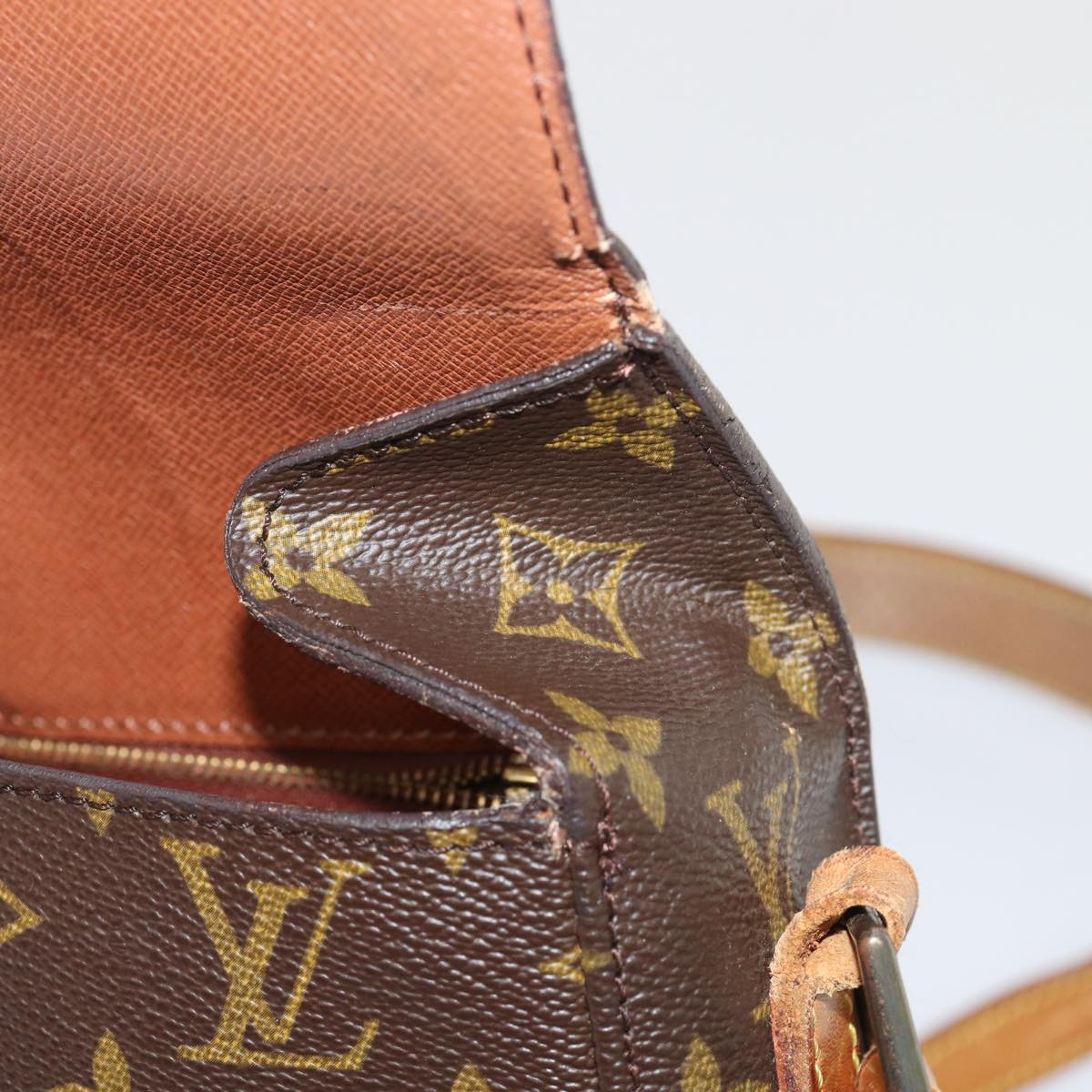 LOUIS VUITTON Monogram Saint Cloud GM Shoulder Bag M51242 LV Auth 79200