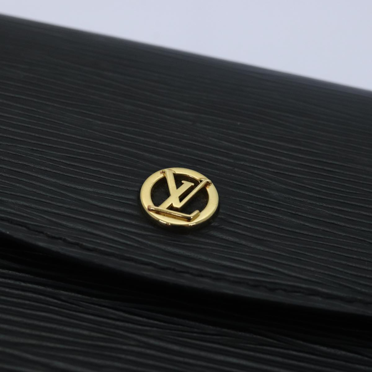 LOUIS VUITTON Epi Montaigne 23 Clutch Bag Black M52662 LV Auth 79228