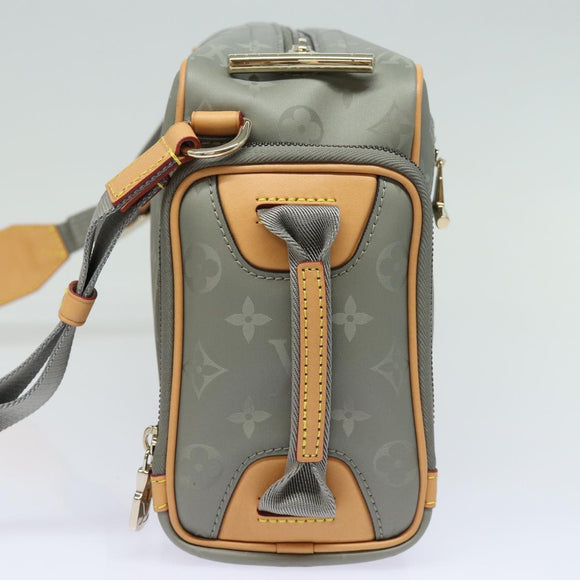 LOUIS VUITTON Monogram titanium Cameratas Schoudertas Grijs M43884 Auth 79277SAM
