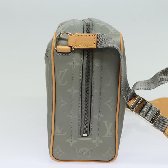 LOUIS VUITTON Monogram titanium Cameratas Schoudertas Grijs M43884 Auth 79277SAM
